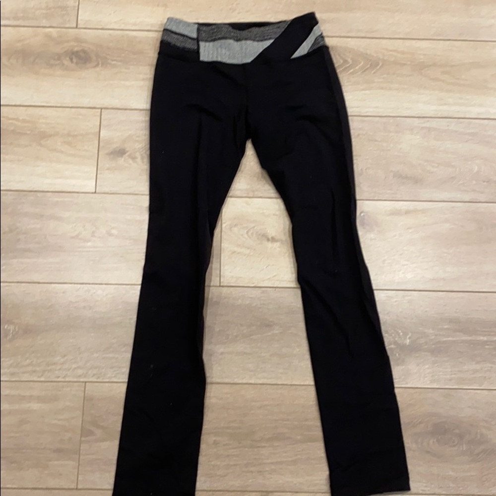 Lululemon Yoga Pants. Size 6